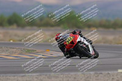 media/Sep-10-2023-SoCal Trackdays (Sun) [[6b4faecef6]]/Turn 14 (820am)/